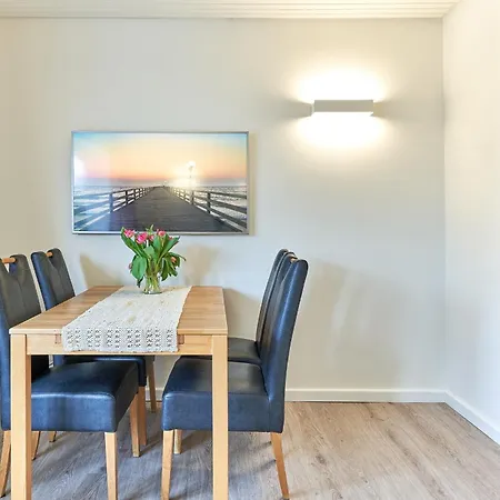 Haus Seezeit 05 * Timmendorfer Strand